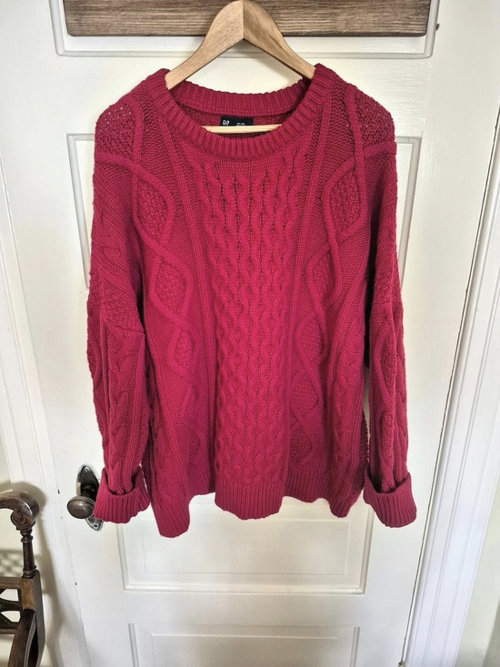 GAP Oversized Red Chunky Cable Knit Wool Blend Sweater M/L 28" PTP